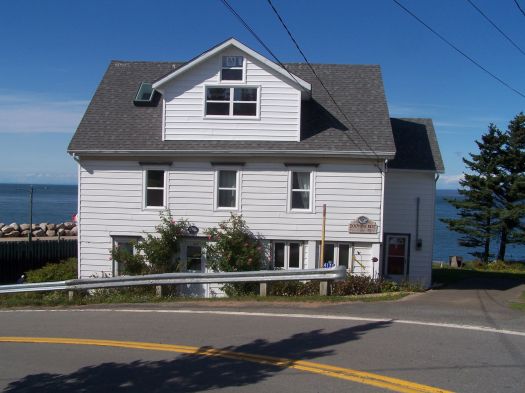 The Old Hall's Harbour Hotel